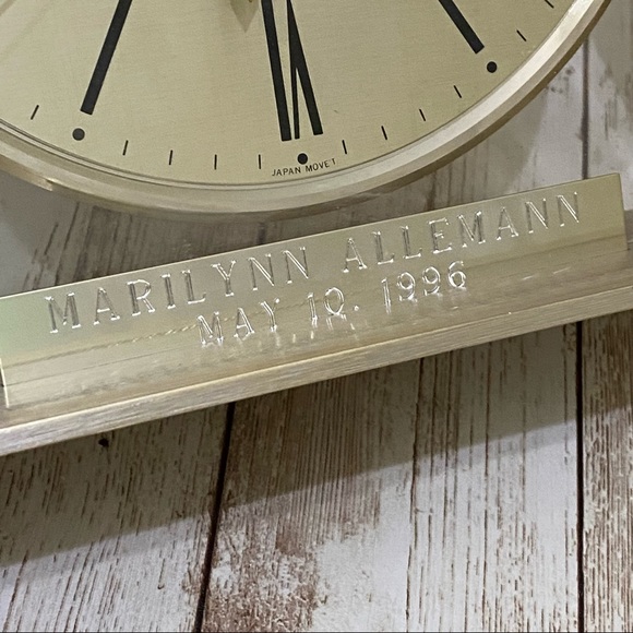 BULOVA Grand Prix B-1700 Gold-tone Brass Mantle Clock - Picture 12 of 14